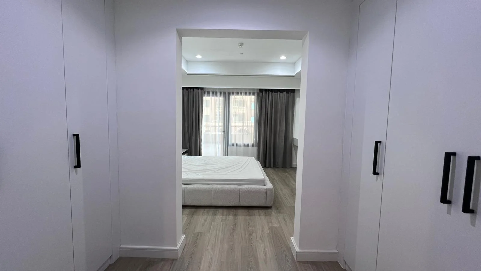 fully furnished 1BHK in Porto arbia for only 7750