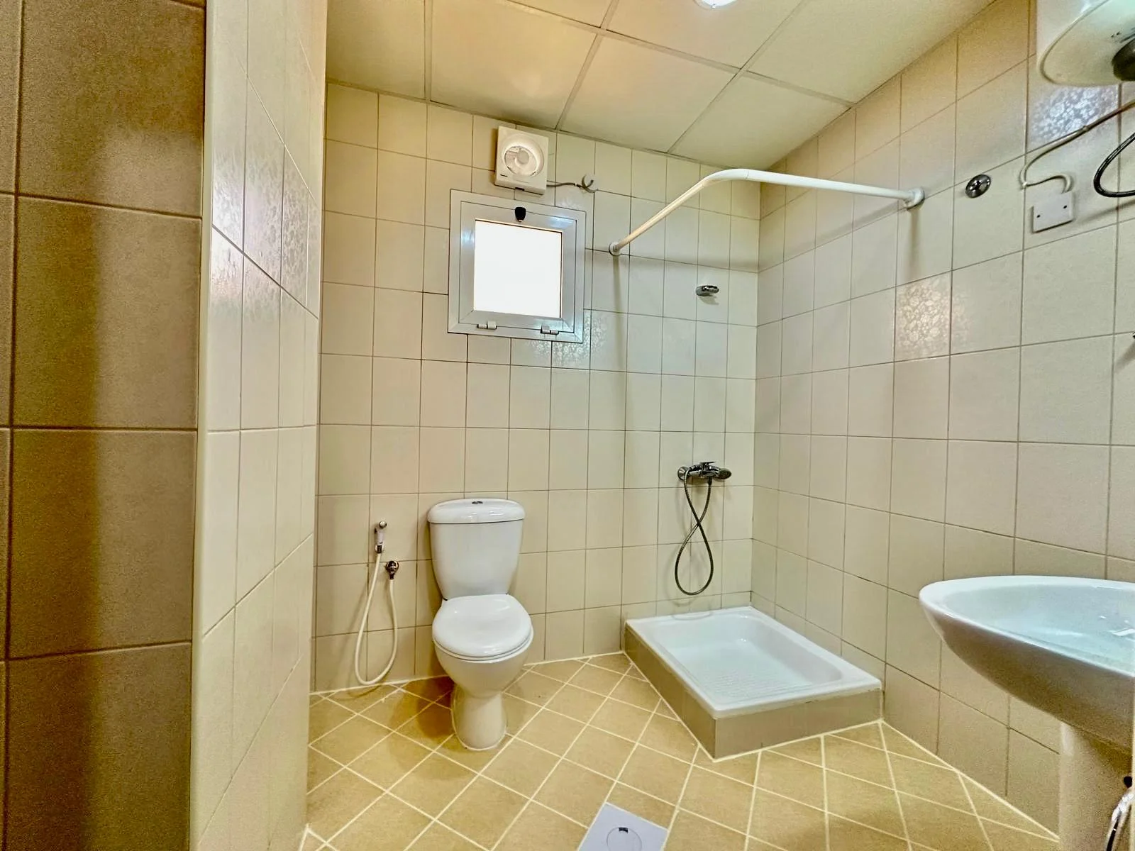 SPACIOUS UF 2BR APARTMENT | BIN MAHMOUD
