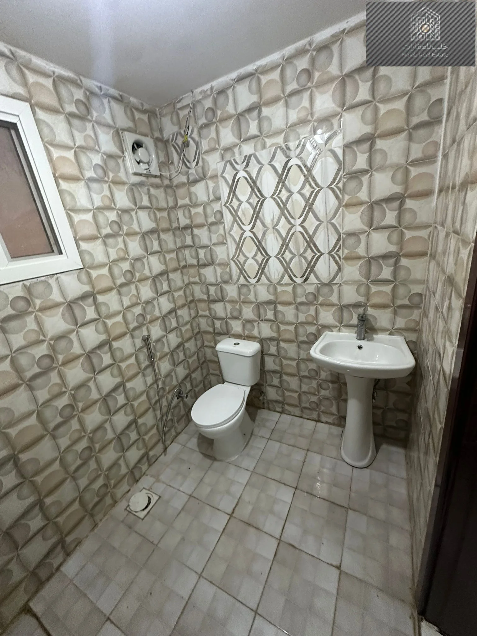 1-Bedroom Apartment for Rent in Maither Al Janoubi | 75 sqm | Electricity Included