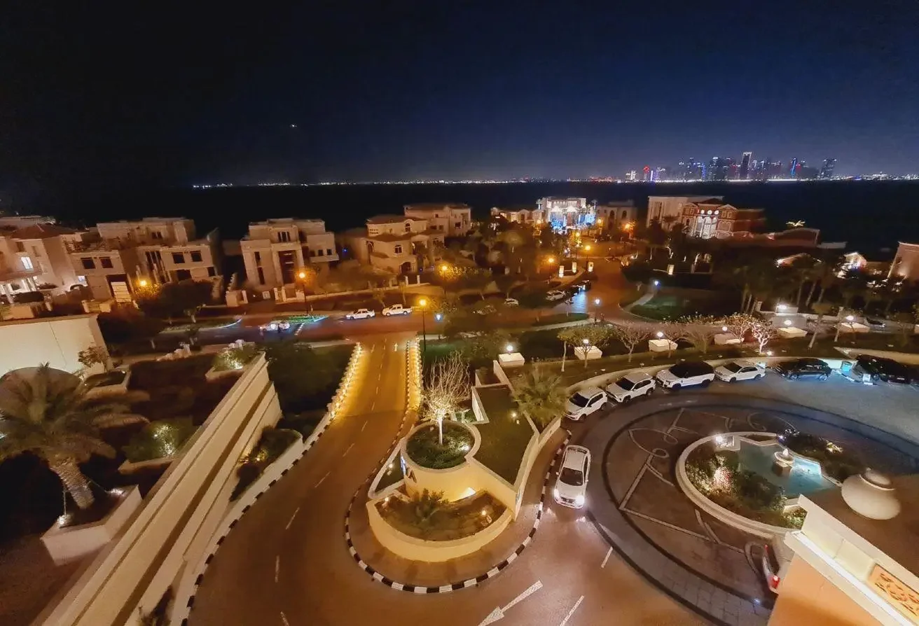 Furnished | 2 Bed | VB | Balcony | 10K | Sea view