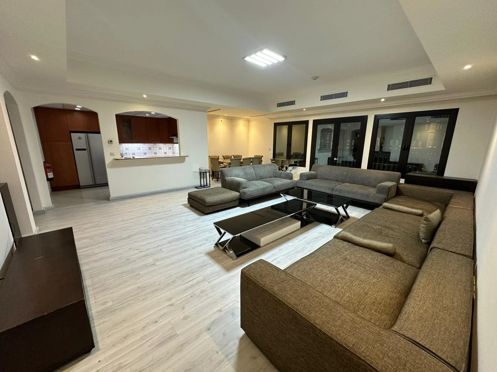 HOT RESALE/ Luxury 3 Bedroom Marina View/The Pearl