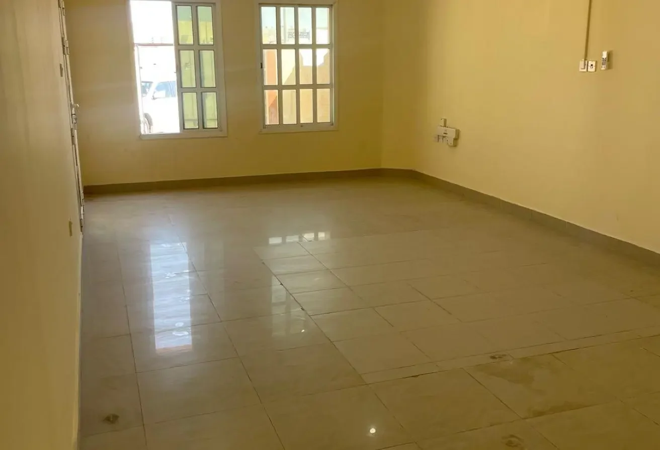 Big Standalone Villa| 06 Bedrooms| Al Khor