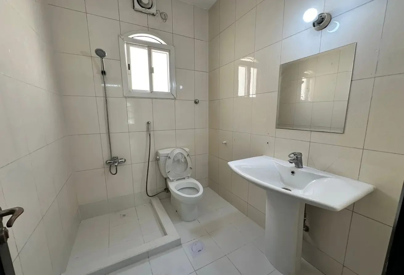 Brand New Compound Villa| 05 Bedrooms| Ain Khaled