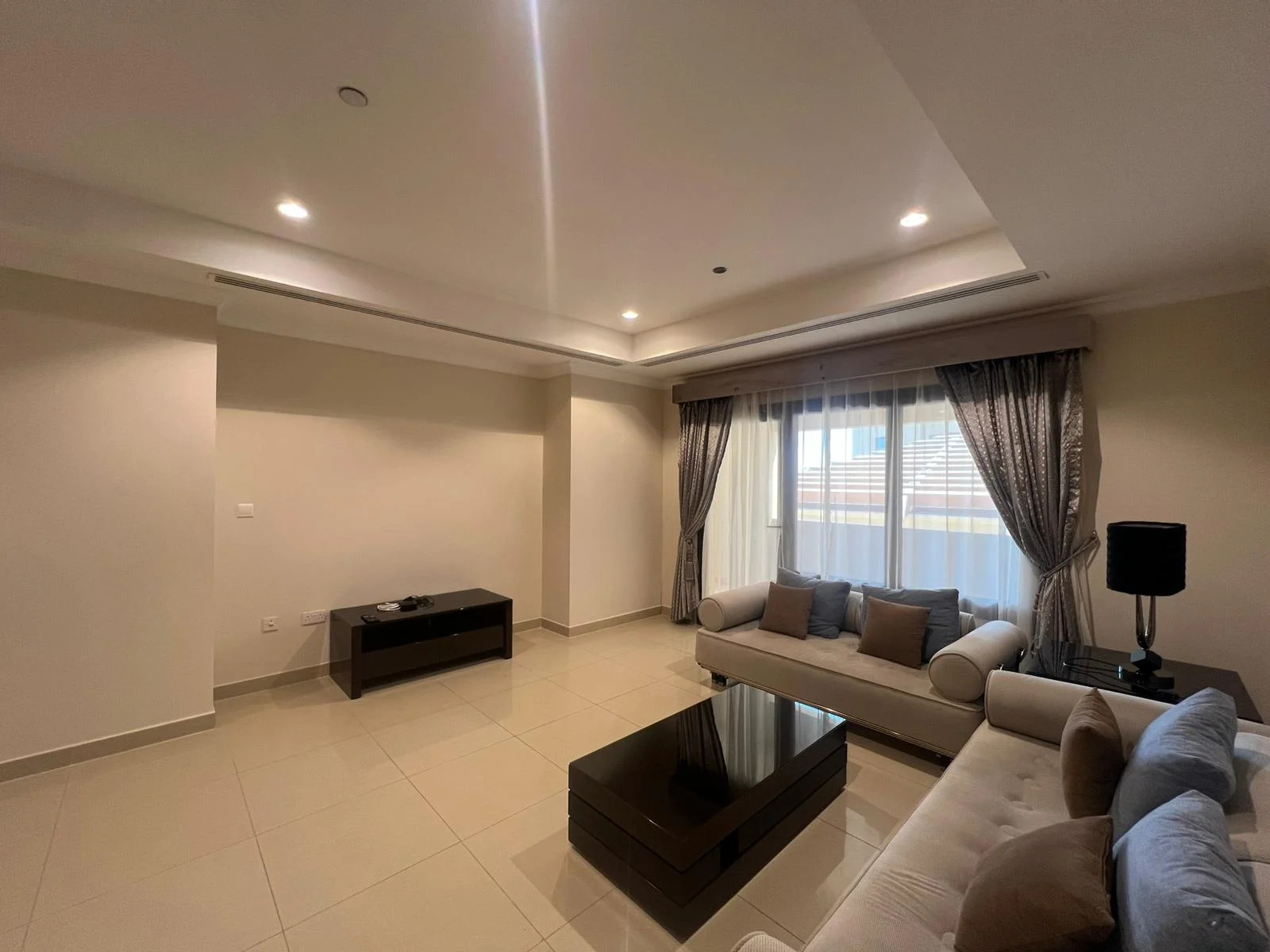 1BR + Office Room Apartment in The Pearl | Pool View | Fully Furnished