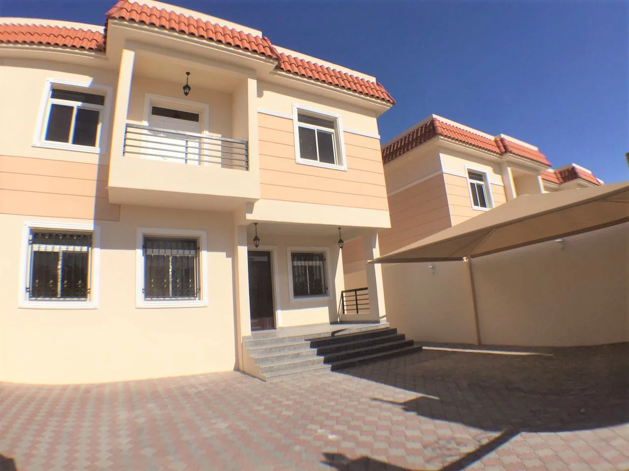 UF 6BR SA VILLA| PRIME LOCATION| MARKHIYA