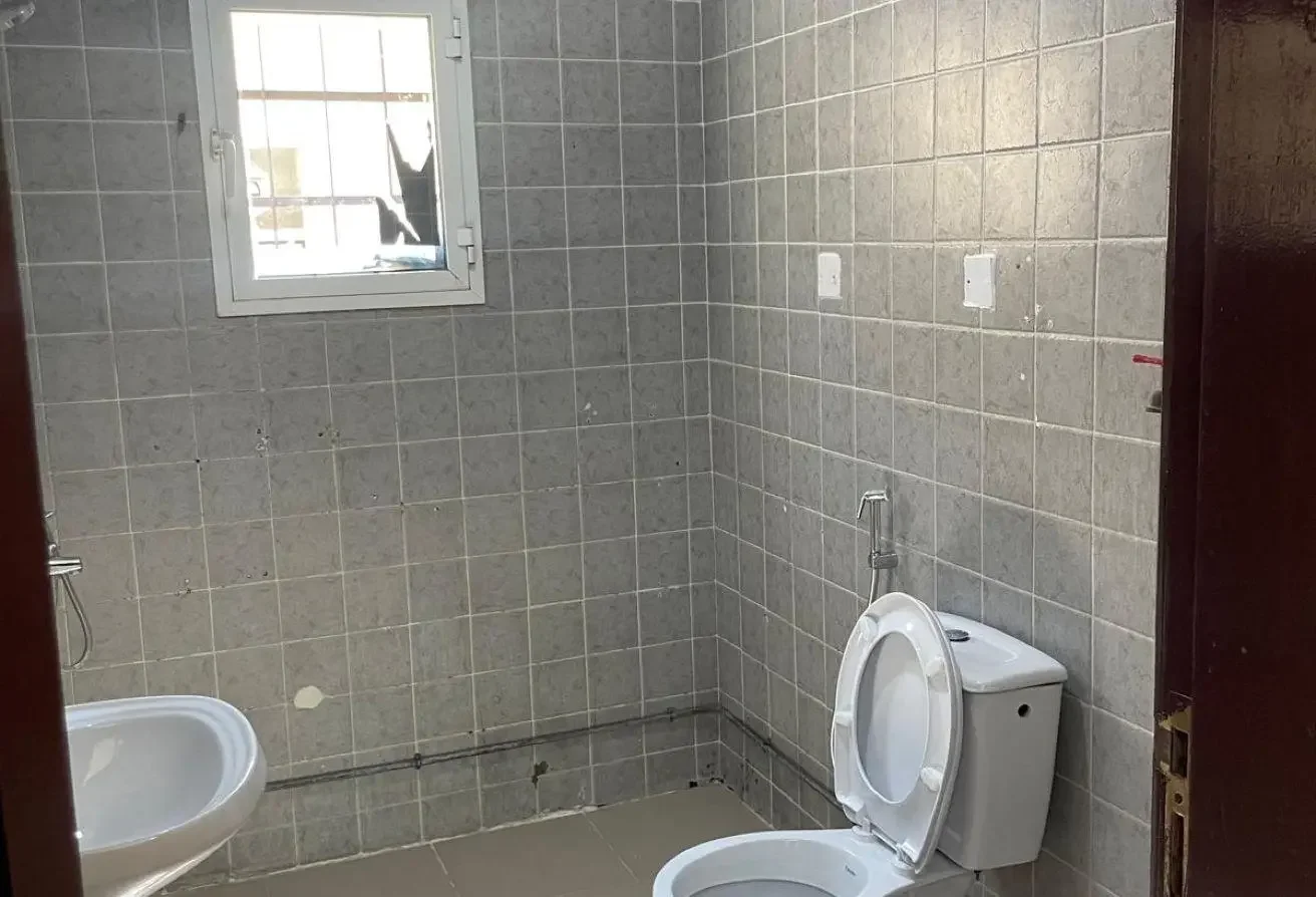 Big Standalone Villa| 06 Bedrooms| Al Khor