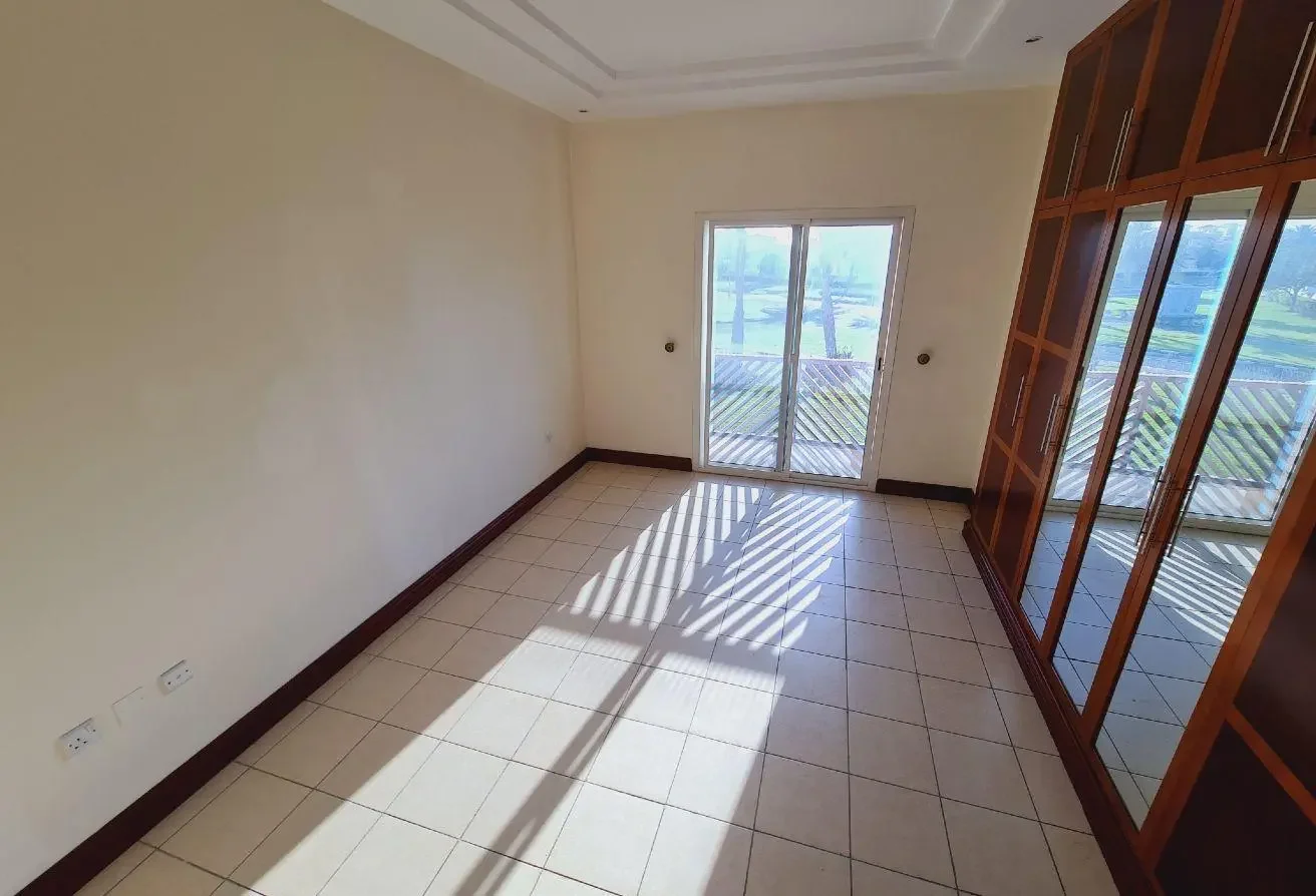 5 Bed | 5 Bath | QAR 18K | Lagoon | Garden | AC