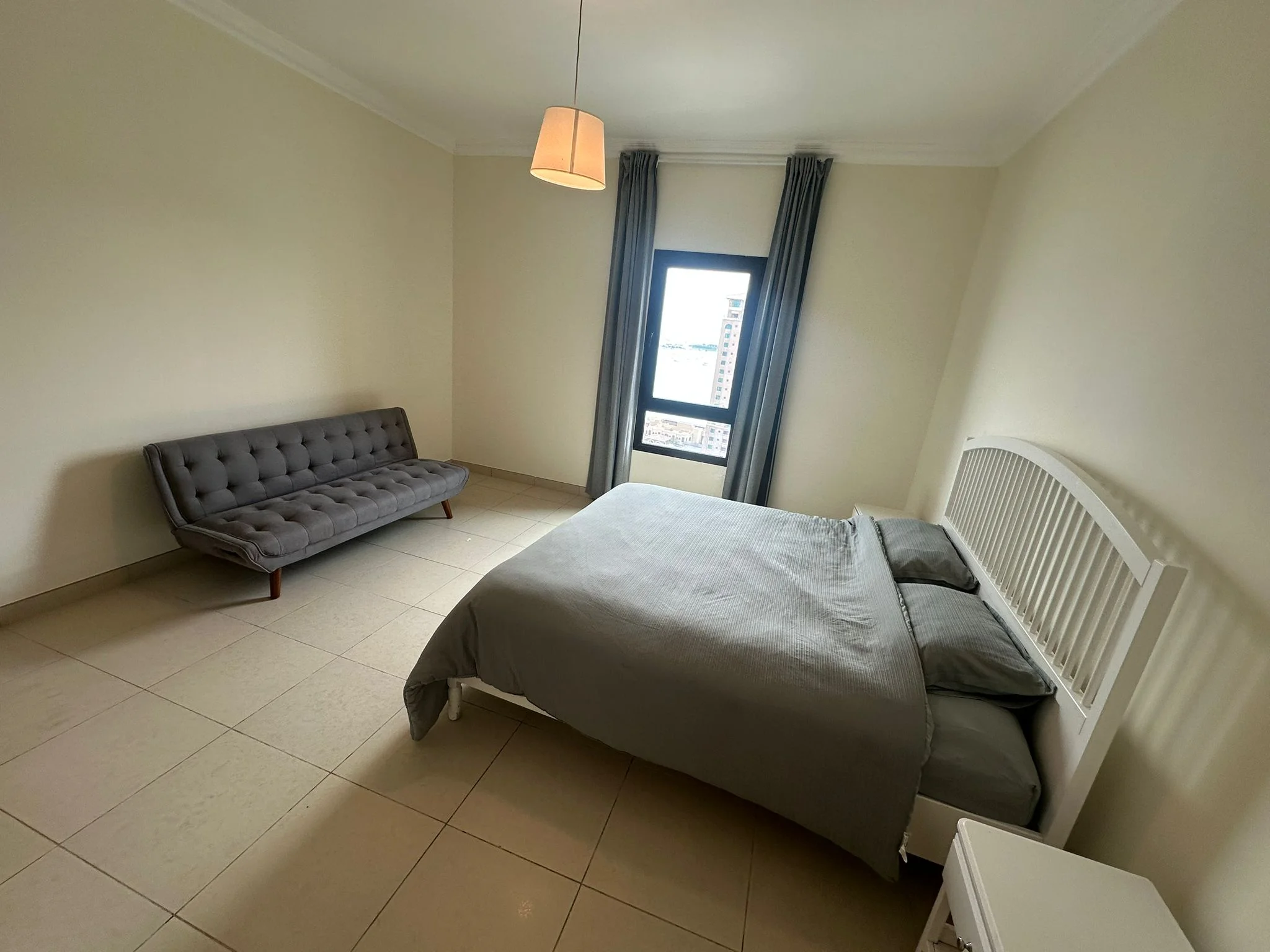 Luxury 1-BHK 7500 WITH STUNNING MARINA VIEW INCLUDING BILLS
