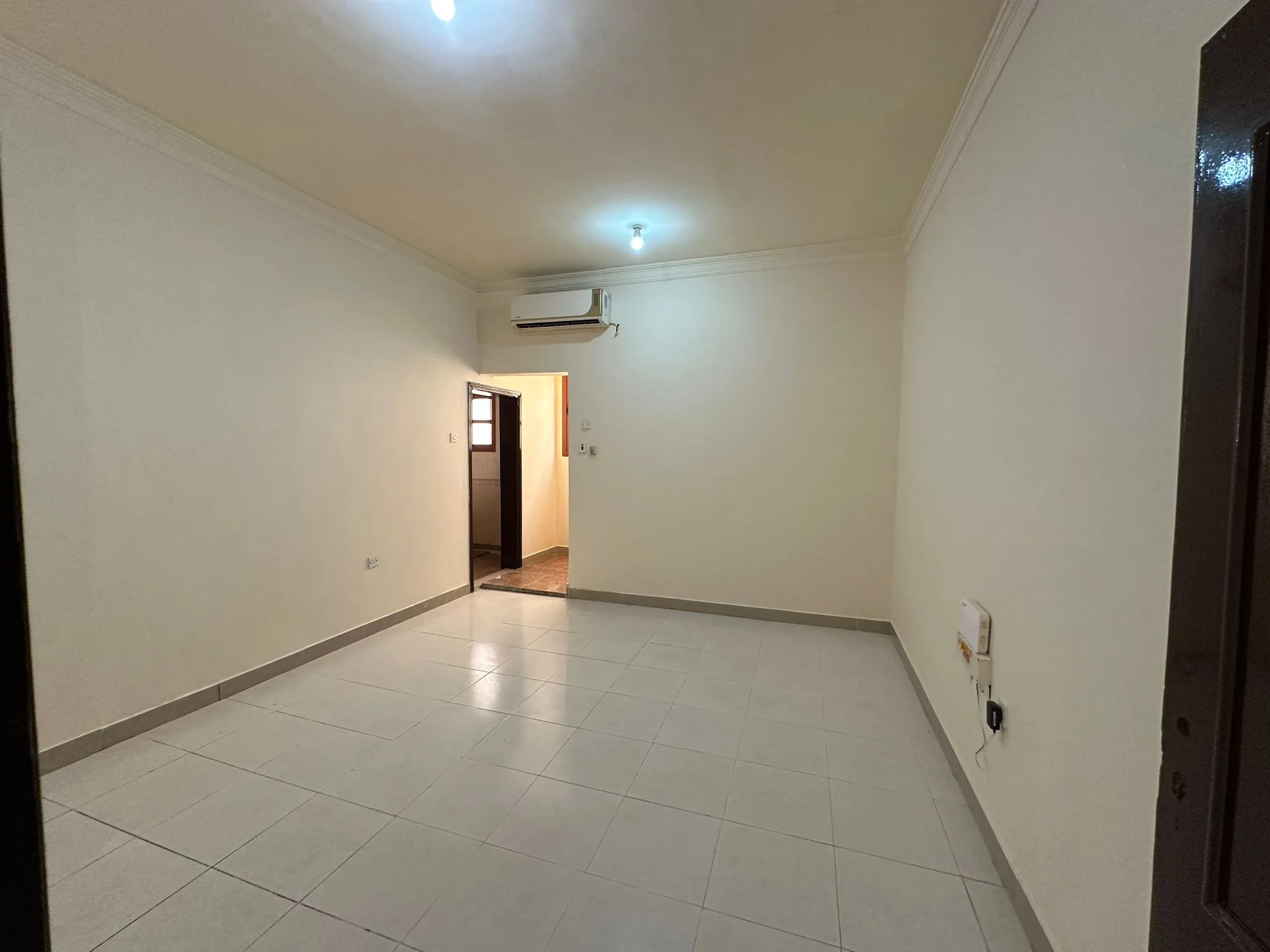 One-Bedroom Apartment for Rent | 78 sqm | With Split A/C