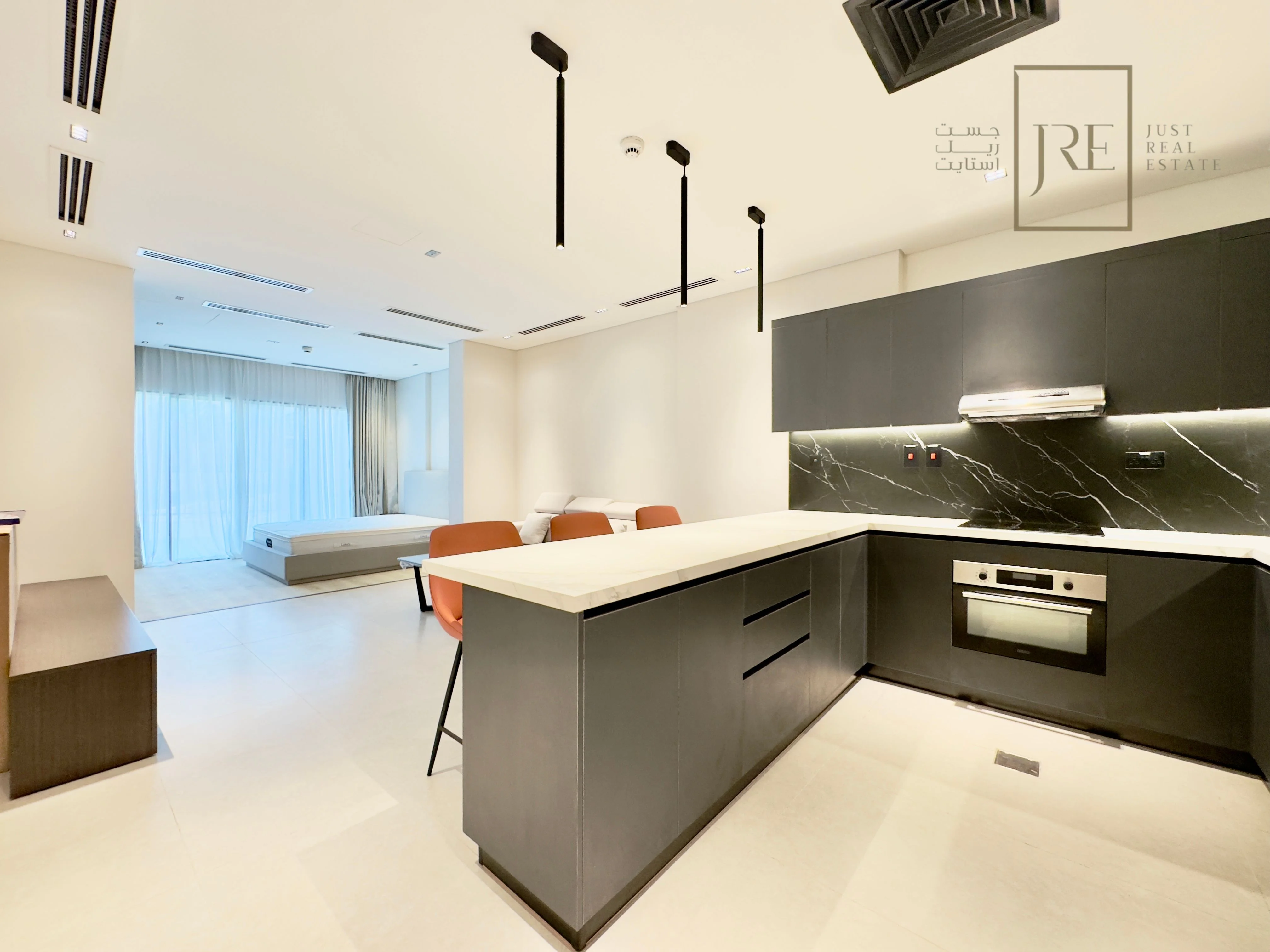 Elegant Studio in The Pearl–La Plage South | Beach Access
