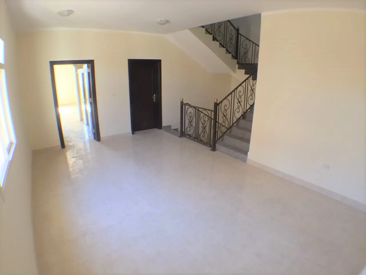 UF 6BR SA VILLA| PRIME LOCATION| MARKHIYA