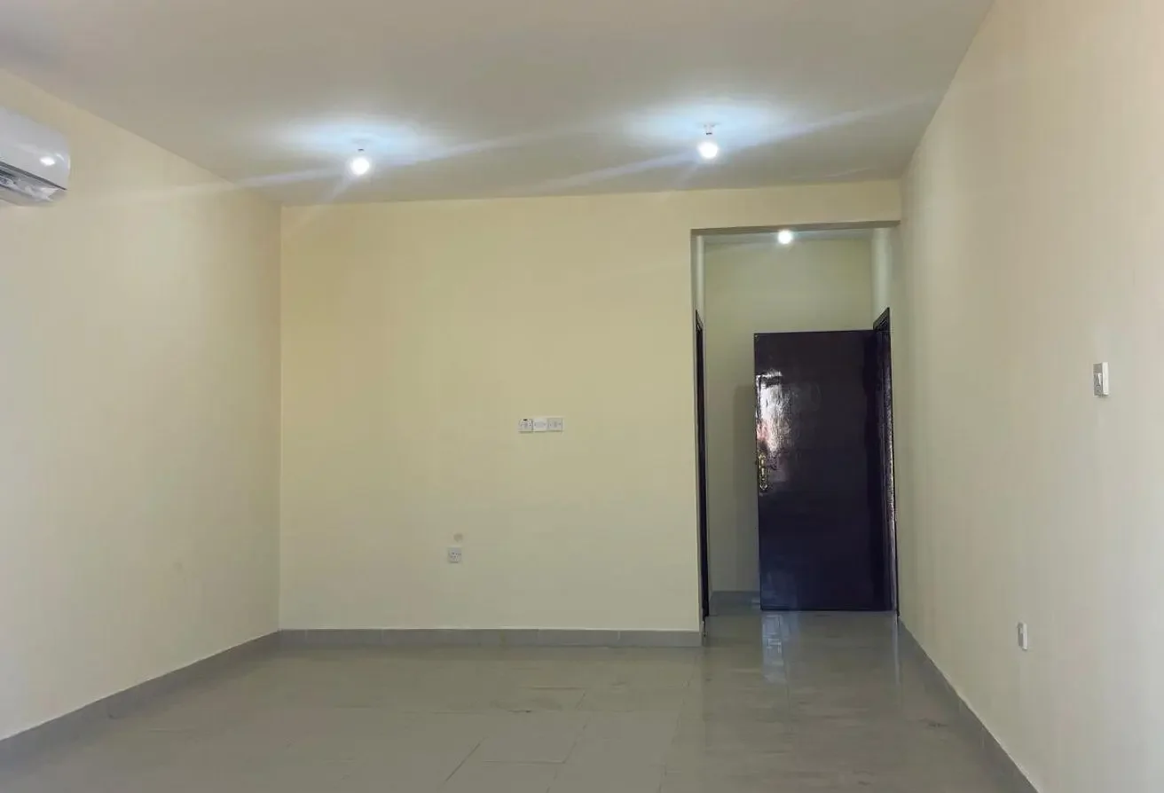 Big Standalone Villa| 06 Bedrooms| Al Khor