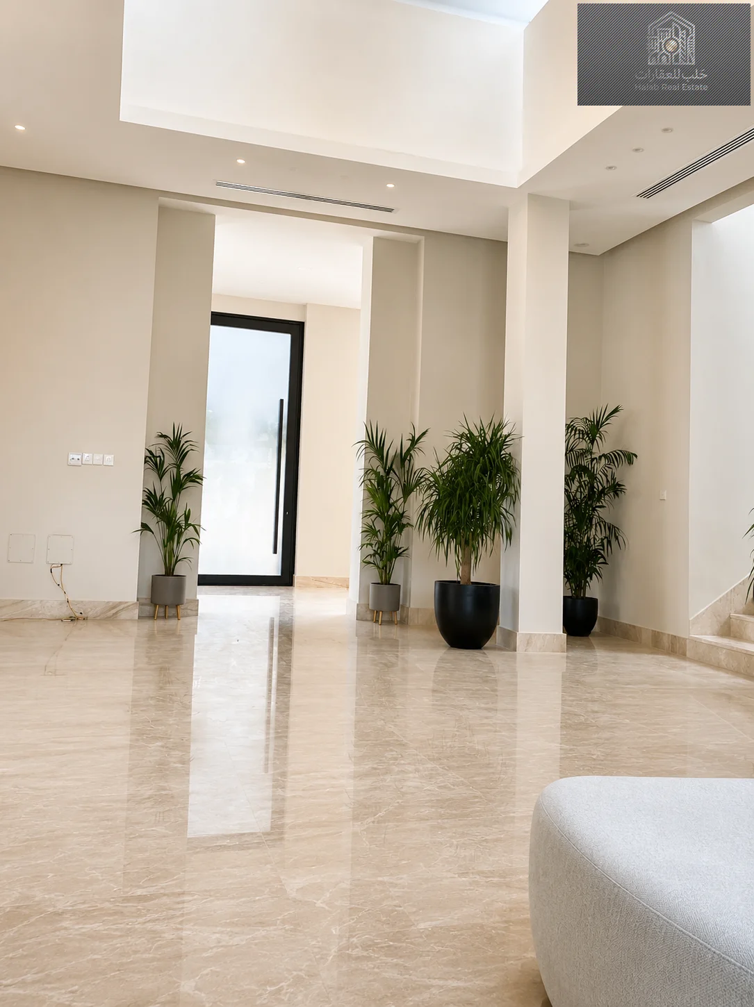 Luxury 11 Master Bedroom Villa for Rent in Lusail