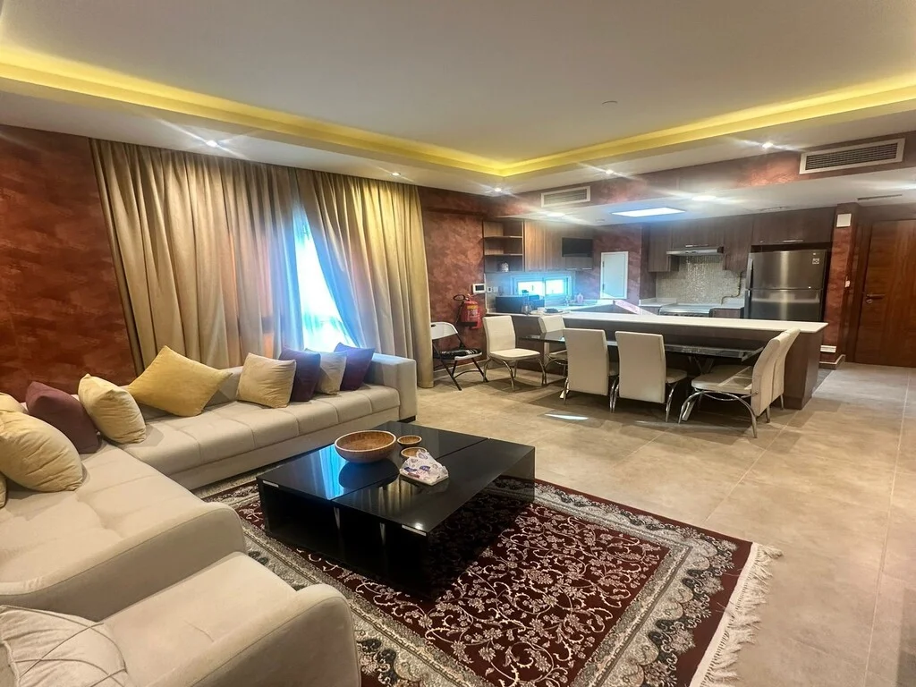 READY 1BHK FURNISHED APT| VACANT & TITLE DEED - view 1