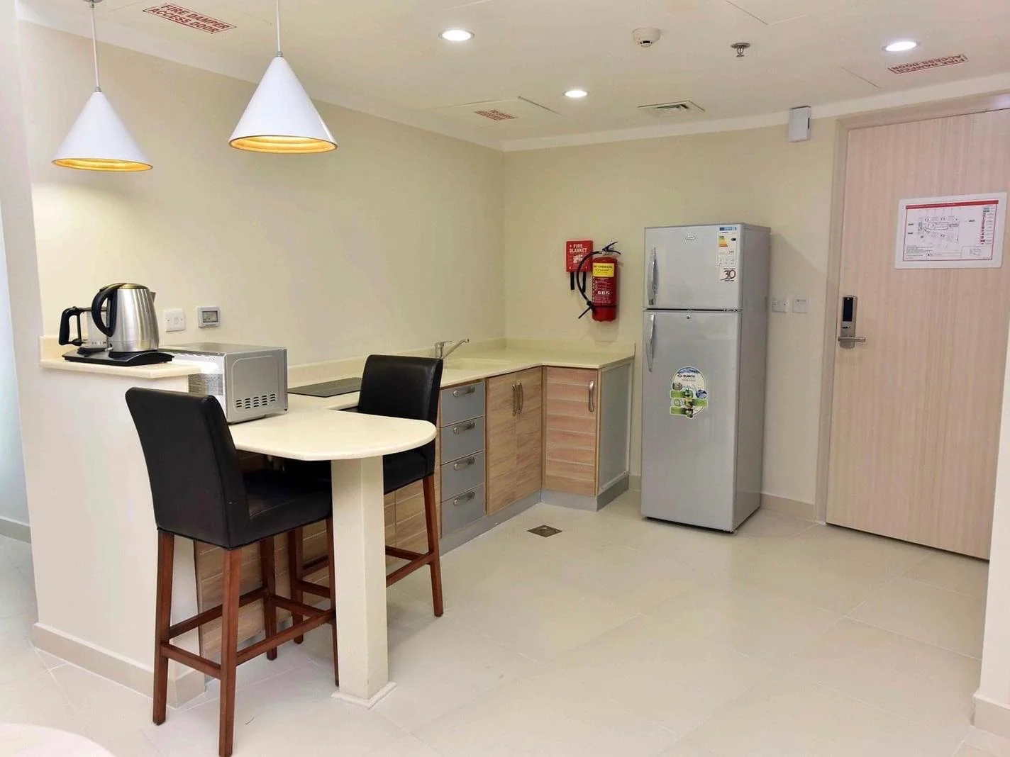Fully Furnished Studio for Rent on Corniche | Sea View