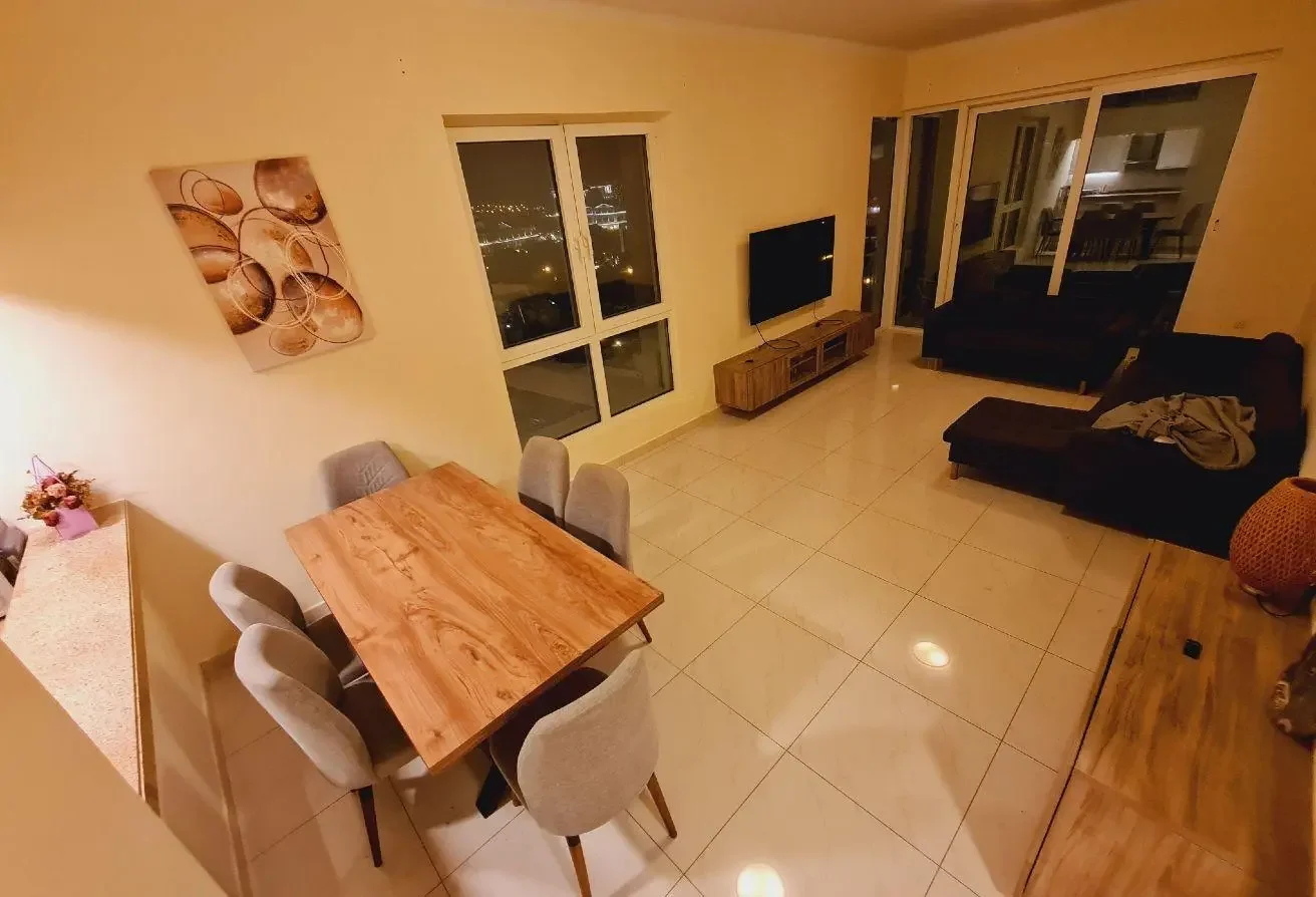 Furnished | 2 Bed | VB | Balcony | 10K | Sea view