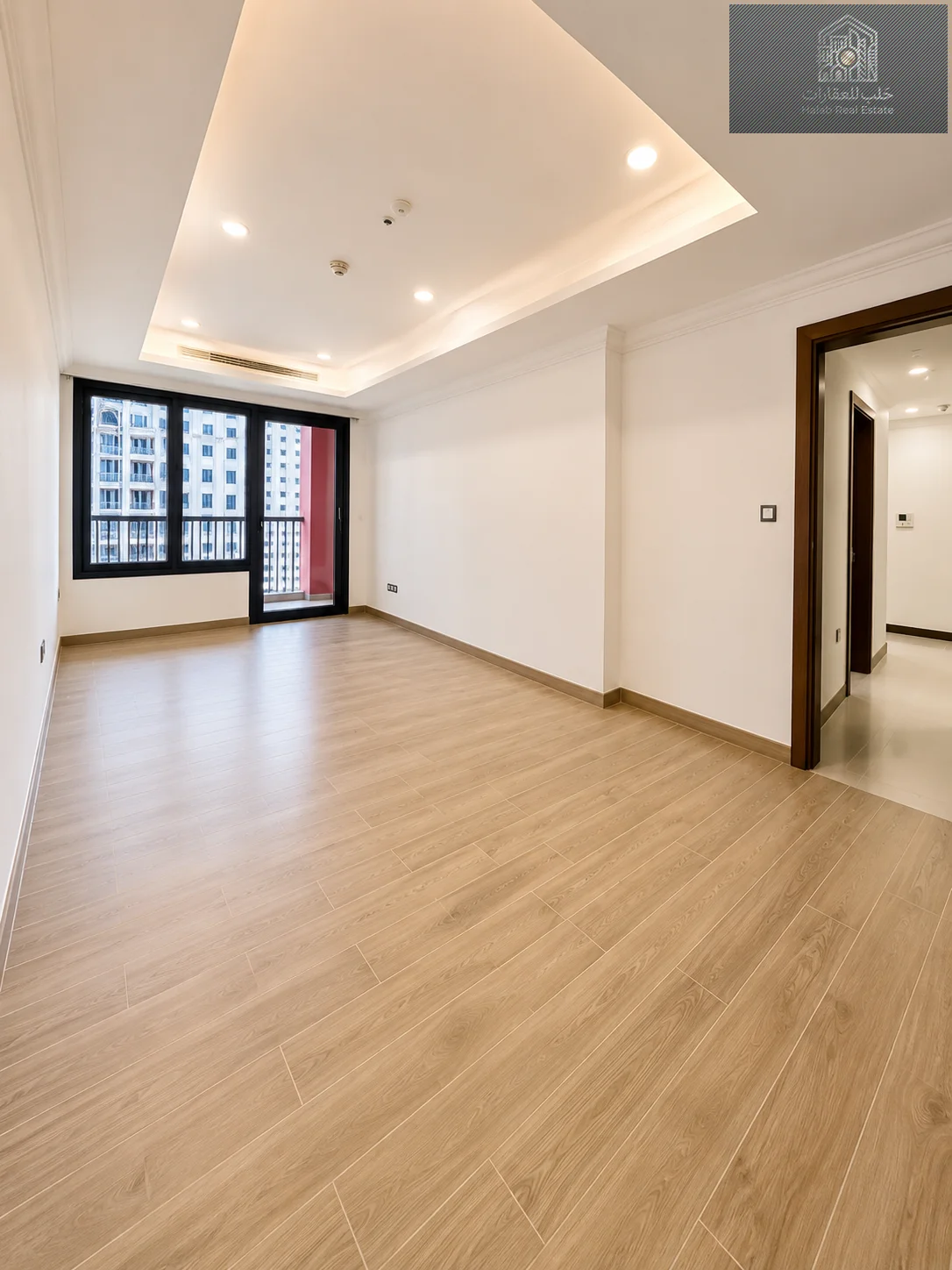 Luxury 2 Bedroom Semi-Furnished Apartment in Porto Arabia Townhouses, The Pearl