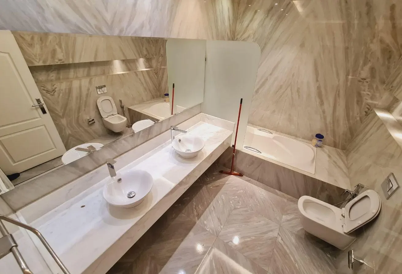 10 Bed | 10 Bath | Elevator | Luxury | Abu hamour