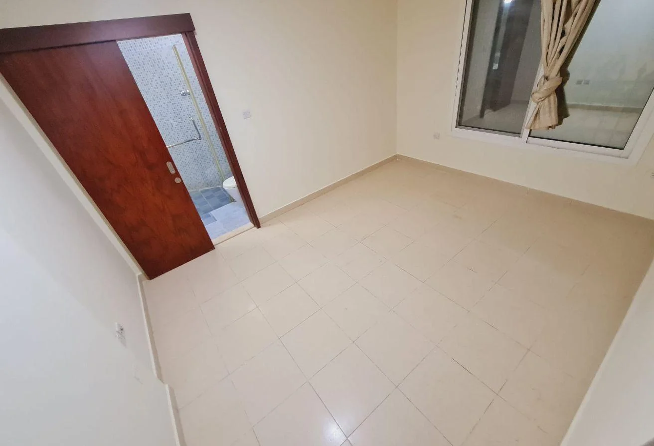 5 Bed | 5 Bath | Old Airport | QAR 10,000 | Flat - view 2