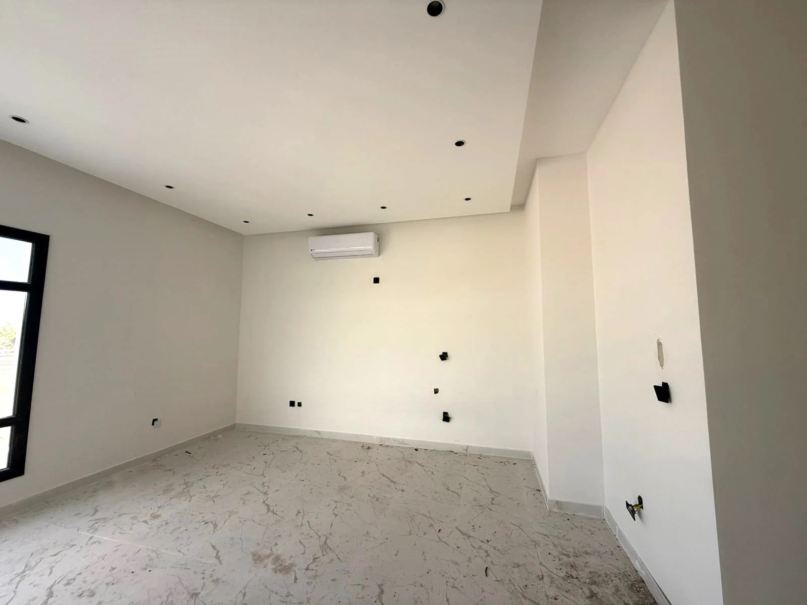 PREMIUM MODERN 7BR VILLA+LIFT | PRIME LOCATION