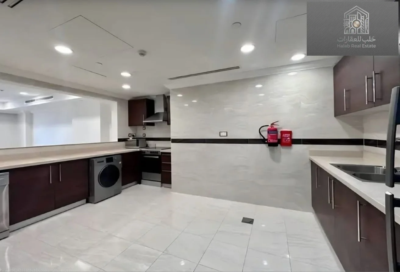 Spacious 2-Bedroom Apartment in The Pearl | Sea View + Semi-Furnished