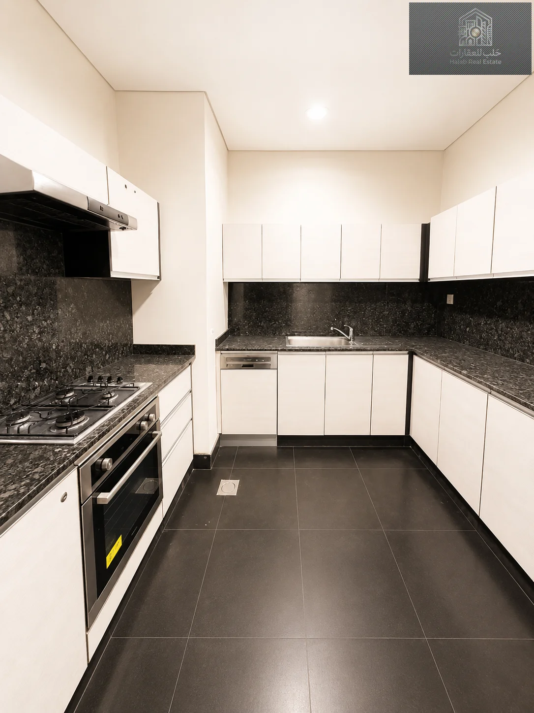 Elegant 2-bedroom apartment with full facilities in Seef Lusail Tower 1