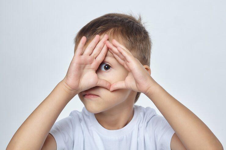 How to Maintain Children's Eye Health: A Complete Guide for Parents