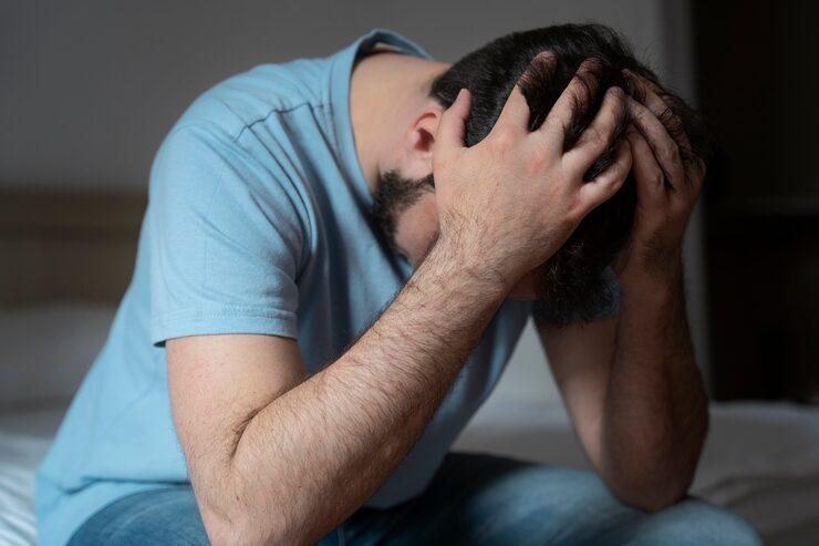 Understanding Schizophrenia: Signs, Symptoms, and Treatment 