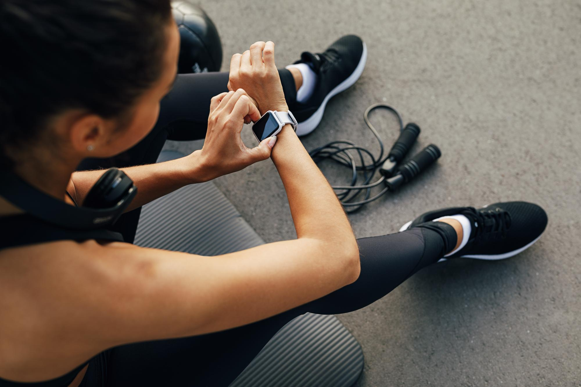 How Wearable Devices Are Transforming Healthcare Monitoring