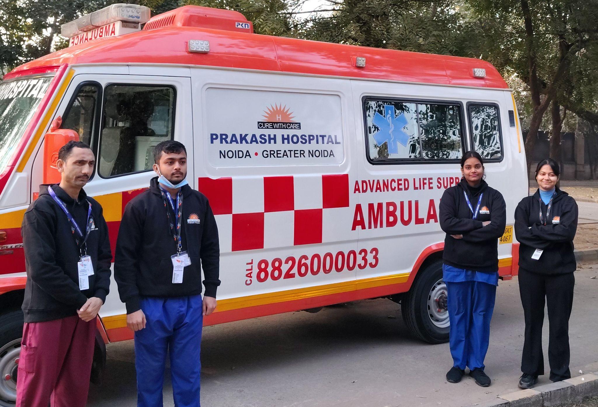 Prakash Hospital’s medical team near the on-site ambulance during the IPBL, showcasing their readiness as the event’s Hospital Partner.