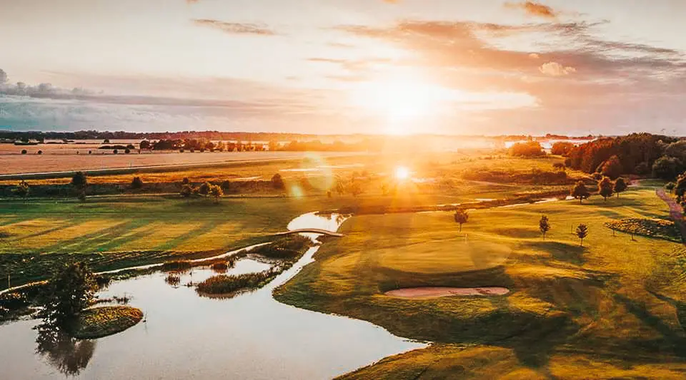 Lydinge Resort bild 1