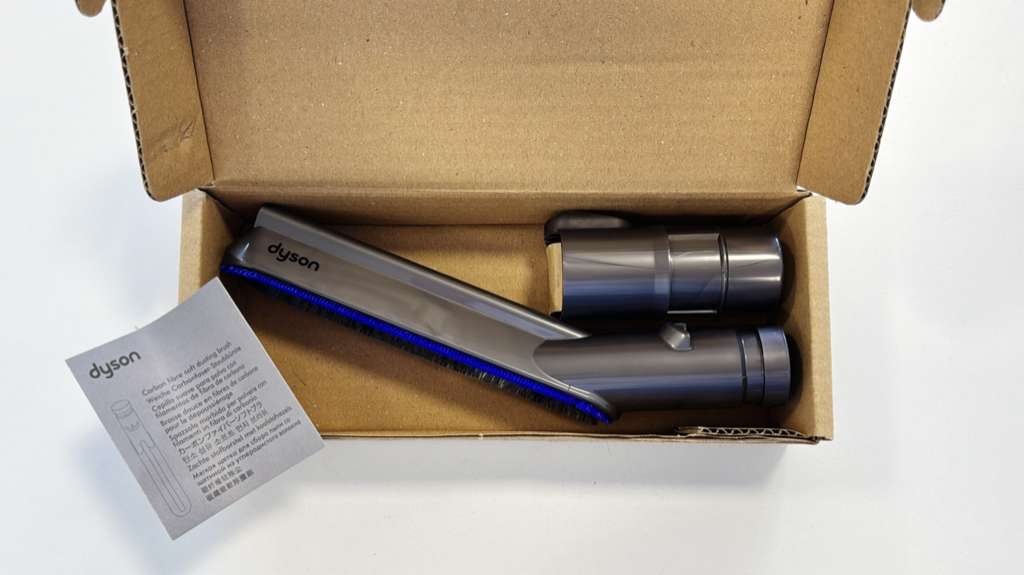 Dyson Carbon Fiber Soft Dusting Brush