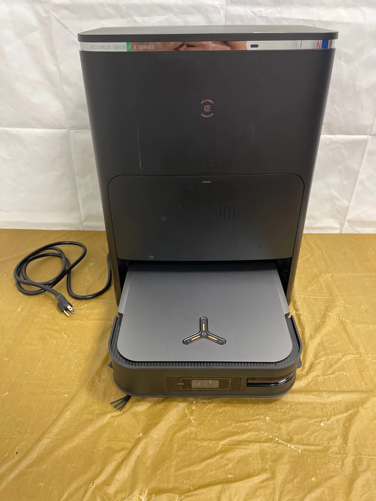 ECOVACS Deebot X2 Omni Robot Vacuum & Mop 8000Pa Hot Water Auto Cleaning Station