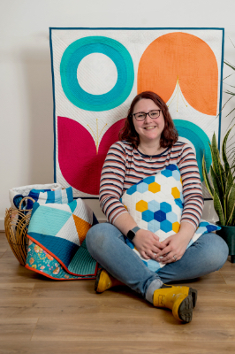 Cait Lisle Designs profile photo