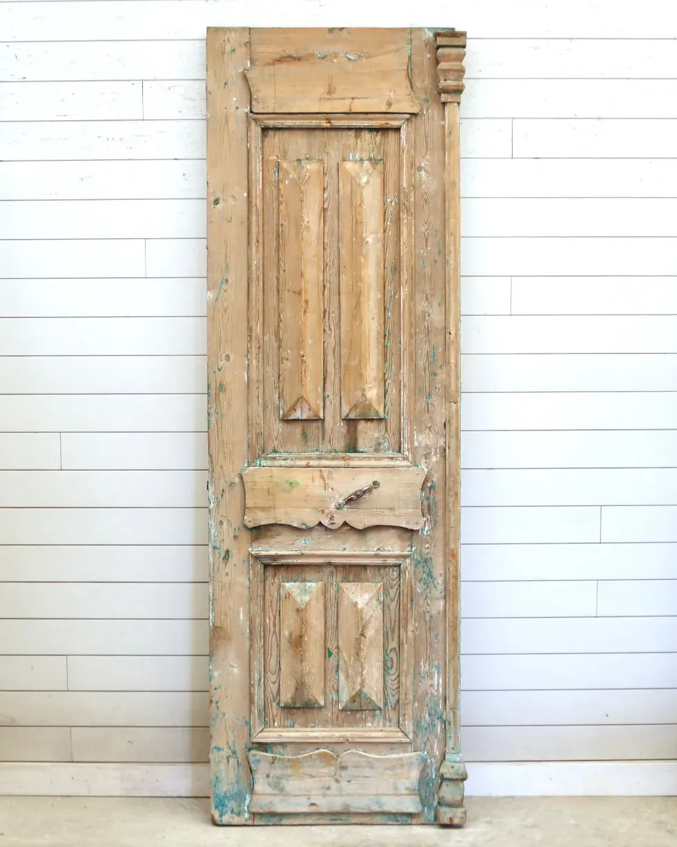 THE MACELLO SIGNATURE SOLID DOOR