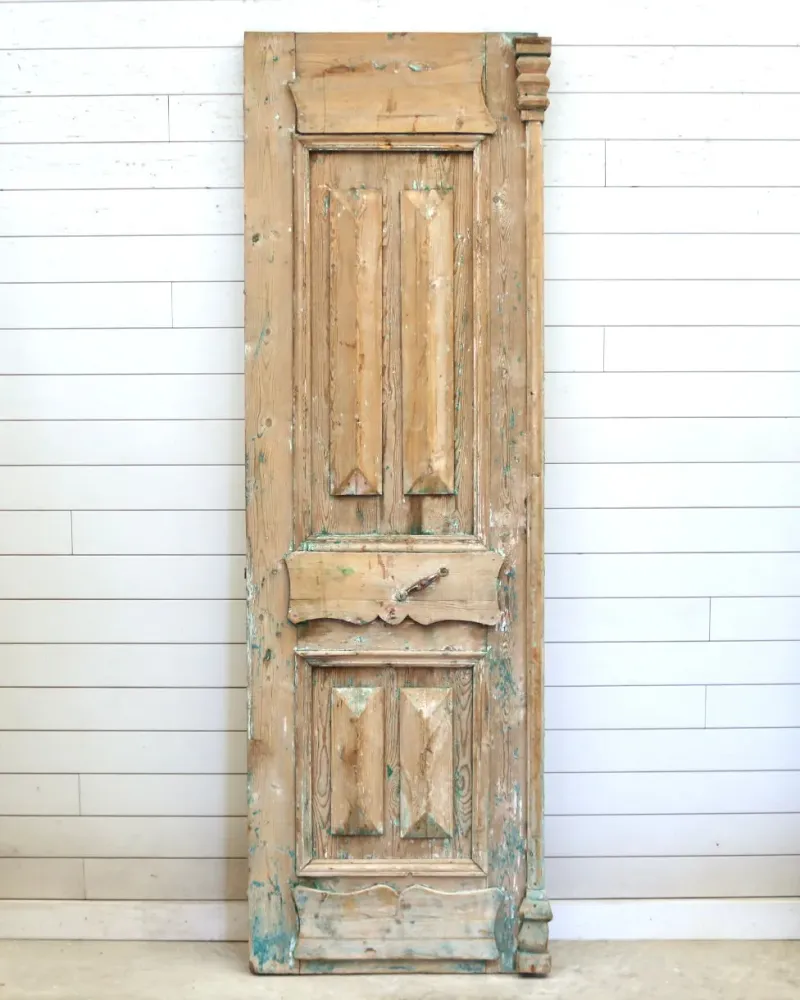 THE MACELLO SIGNATURE SOLID DOOR