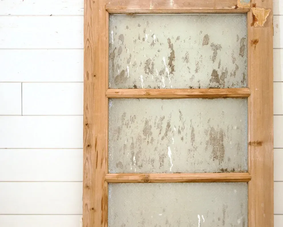 THE ALBERT SINGLE DOOR WITH GLASS
