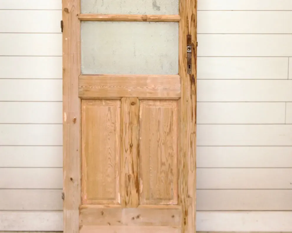 THE ALBERT SINGLE DOOR WITH GLASS