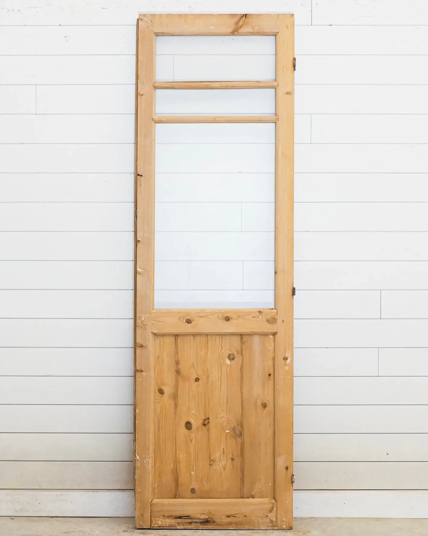 THE HUMPHREY SINGLE DOOR WITH GLASS