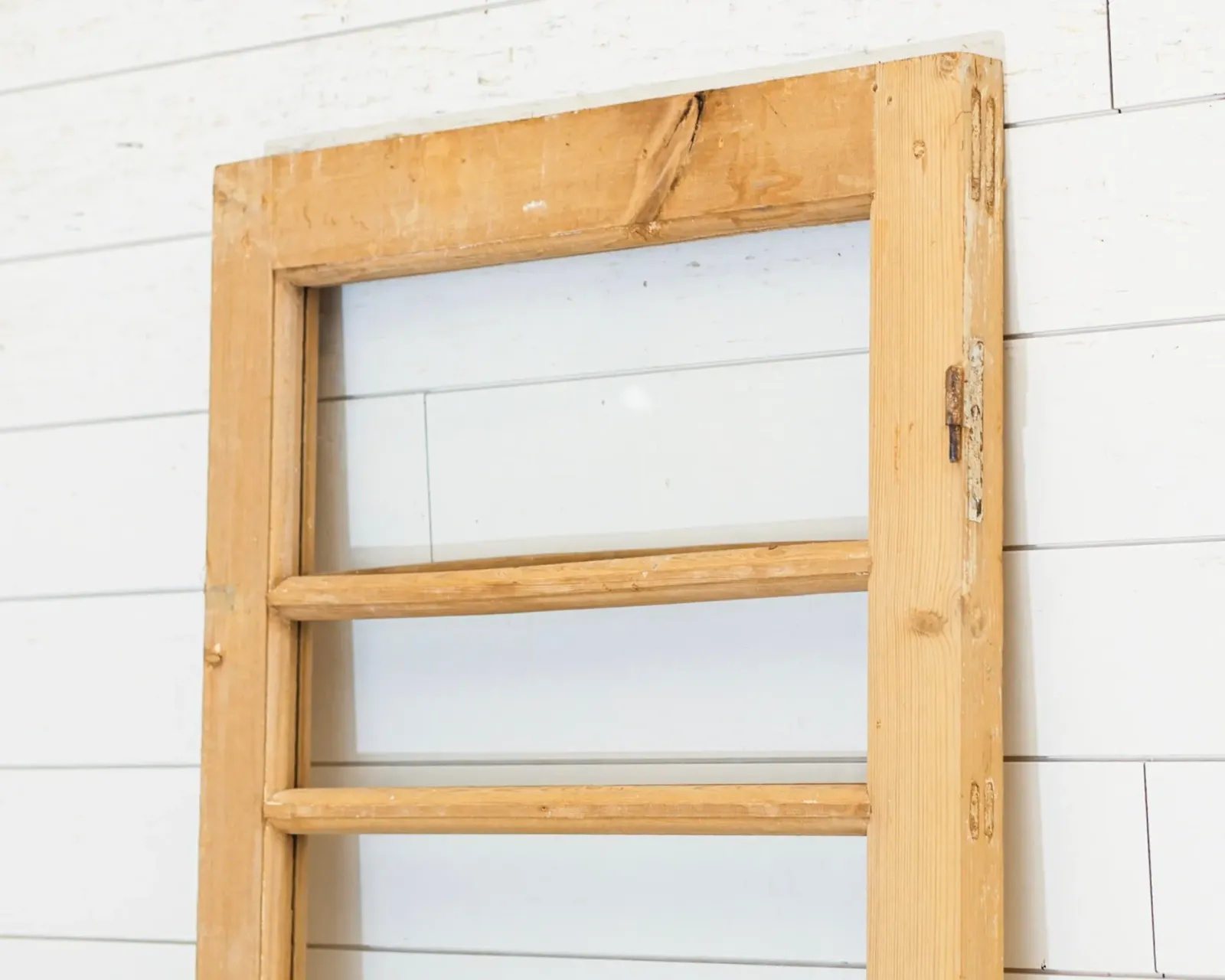 THE HUMPHREY SINGLE DOOR WITH GLASS