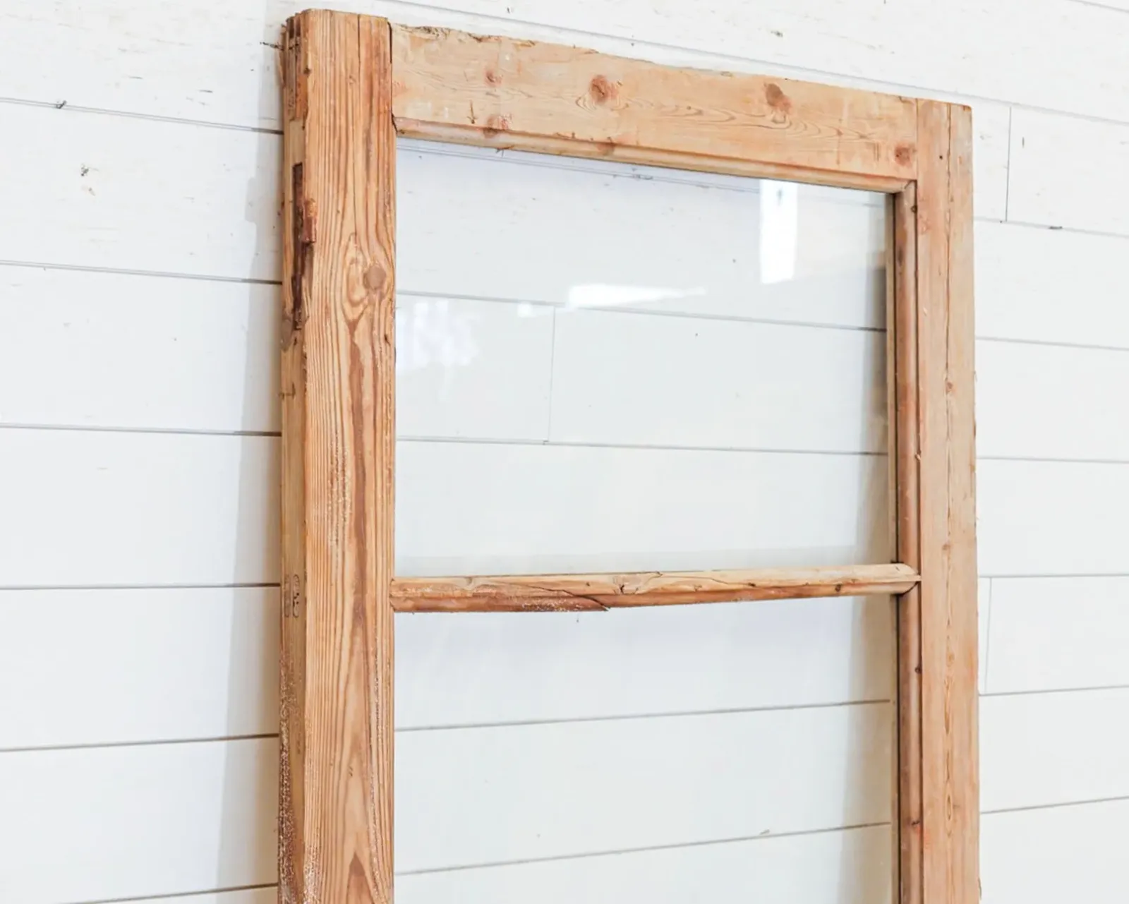 THE ERIC SINGLE DOOR WITH GLASS