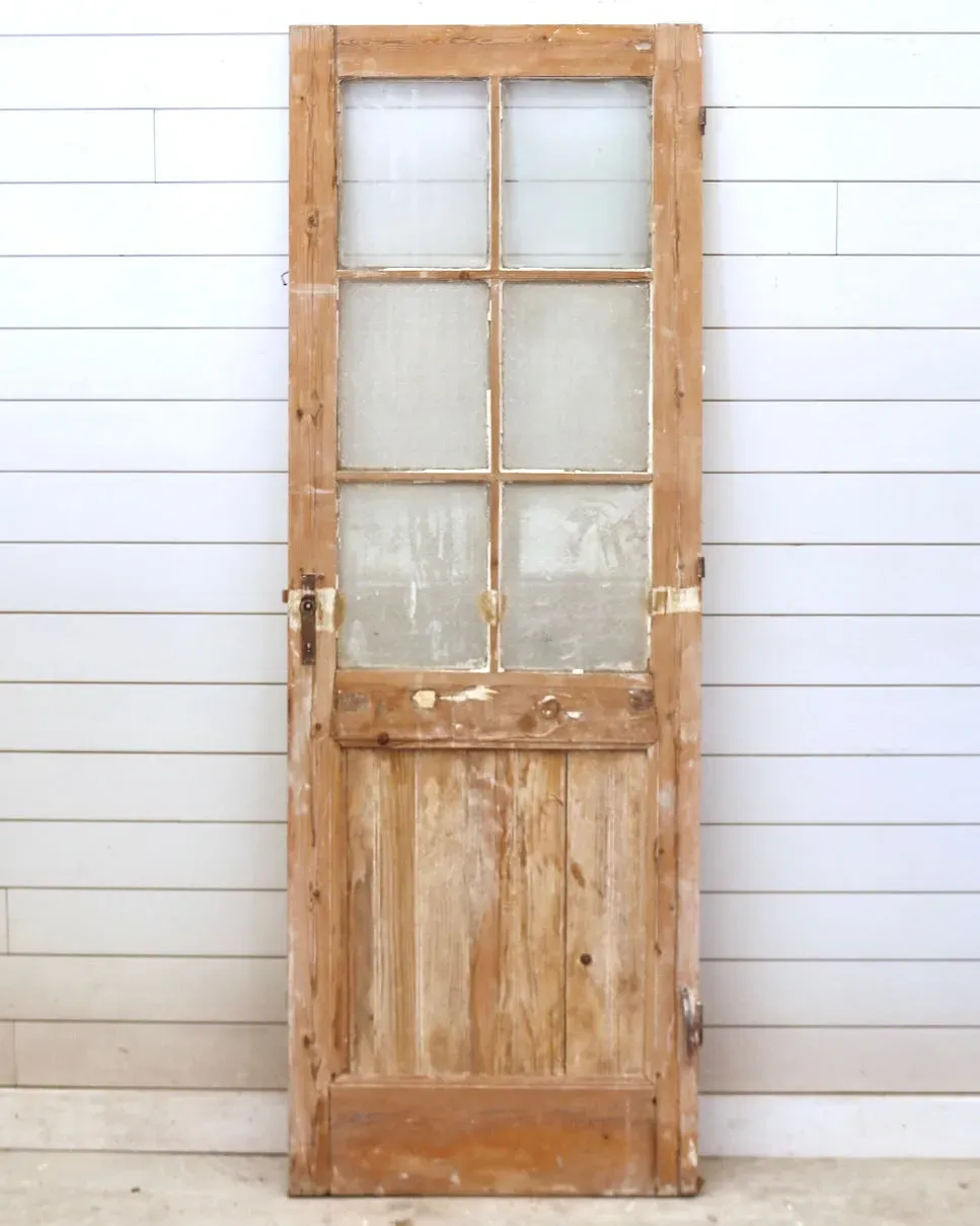 THE ILISE SINGLE DOOR WITH GLASS