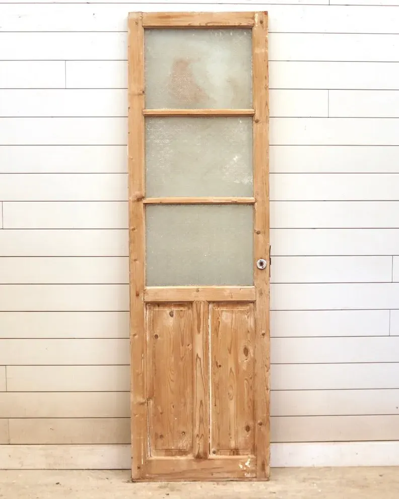 THE O'MALLEY SINGLE DOOR WITH GLASS