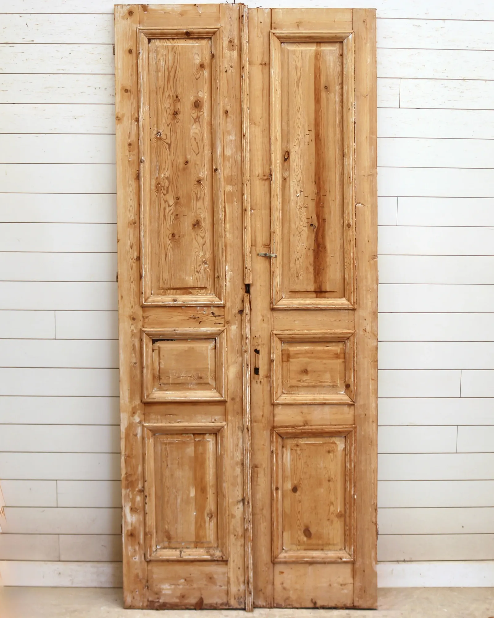 THE BARTHLEMEY SOLID DOOR PAIR