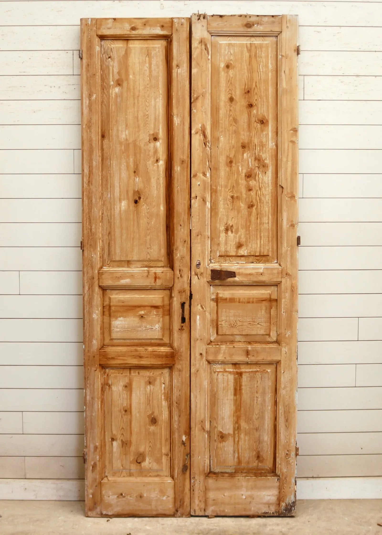 THE BARTHLEMEY SOLID DOOR PAIR