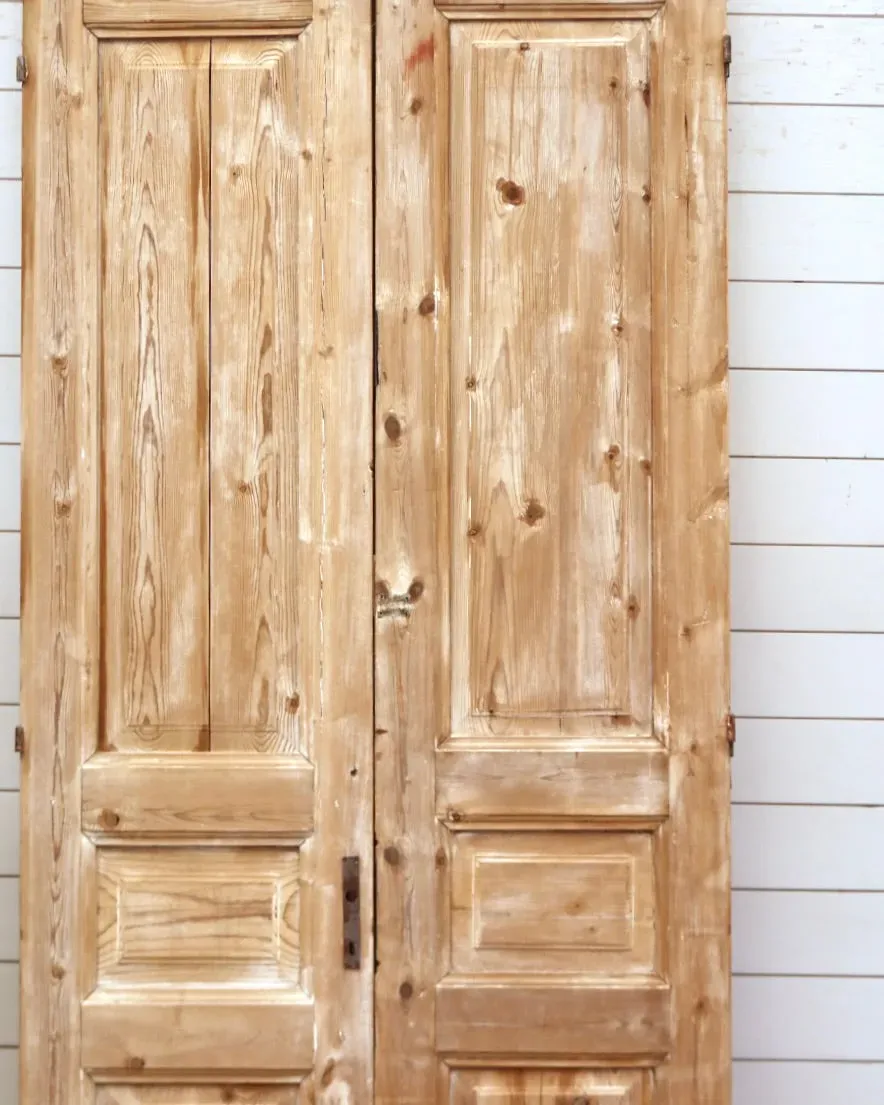 THE SKYLER SOLID DOOR PAIR