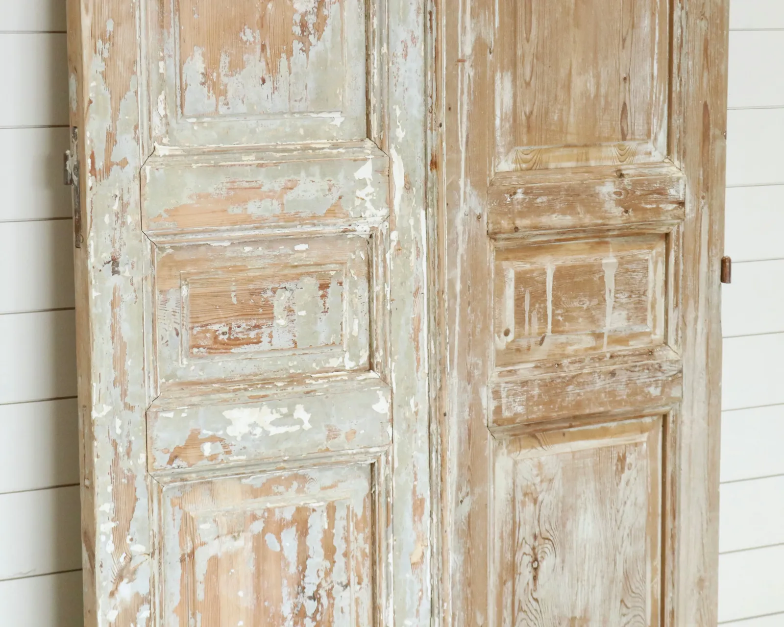 THE CATHERINE SOLID DOOR PAIR