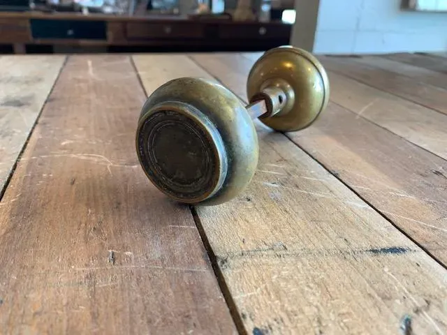 Brass Knob Pair - 123