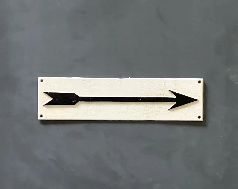 Cast Iron Arrow Sign