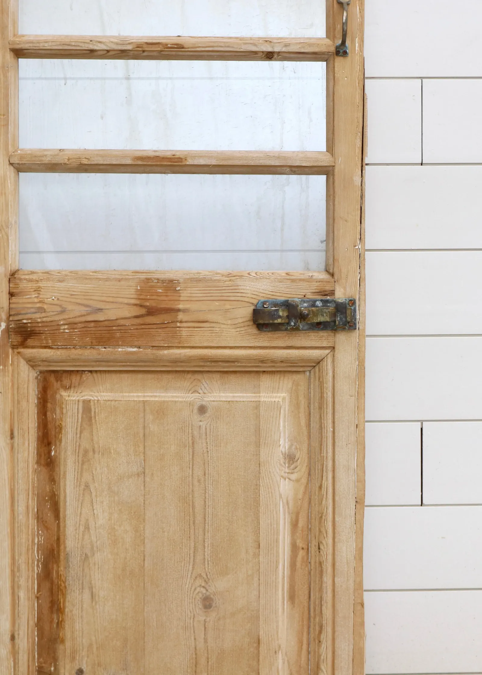 19TH CENTURY SINGLE DOOR WITH GLASS